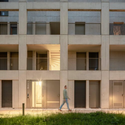 BDX_logements, bureaux, commerces,  espaces publics et parking silo ©Thibaut Voisin